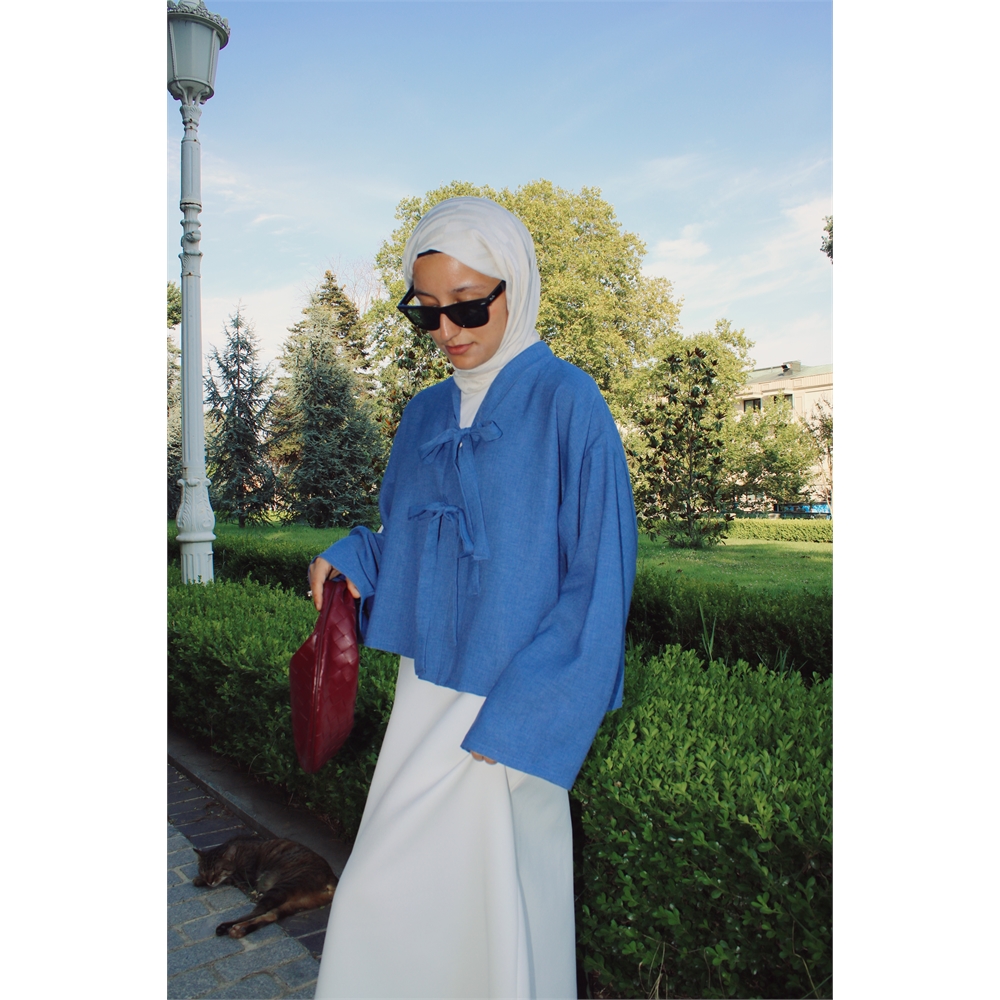 Koyu mavi mini fiyonk kimono